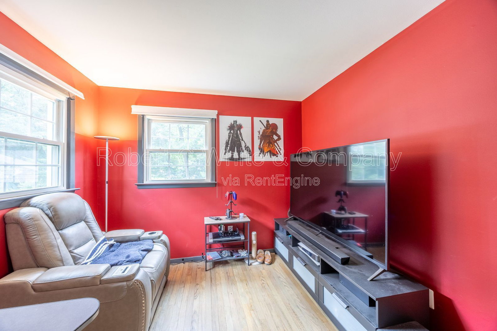 Gallery Image 17