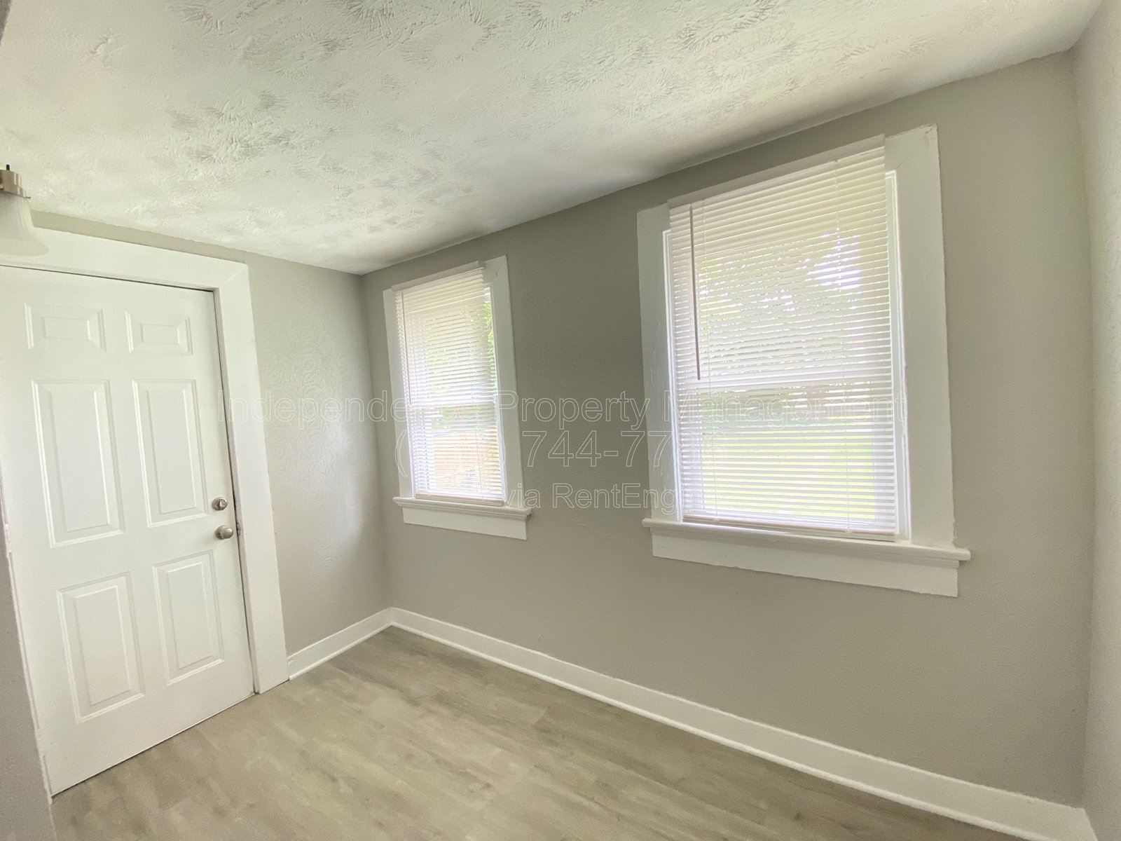 Gallery Image 17