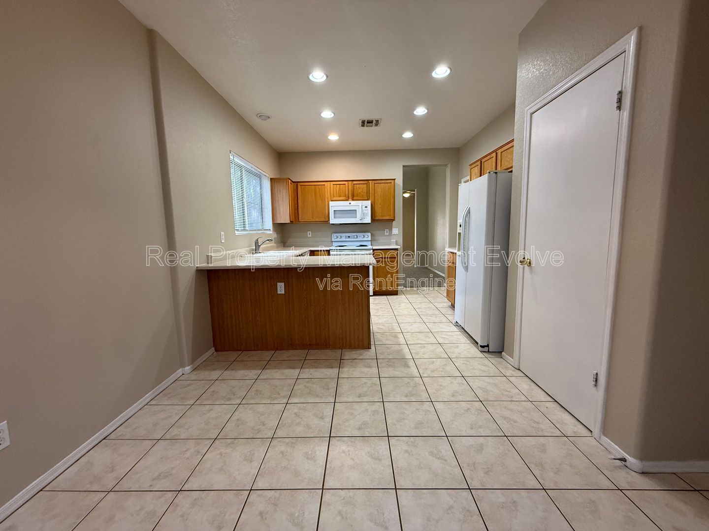 Gallery Image 14