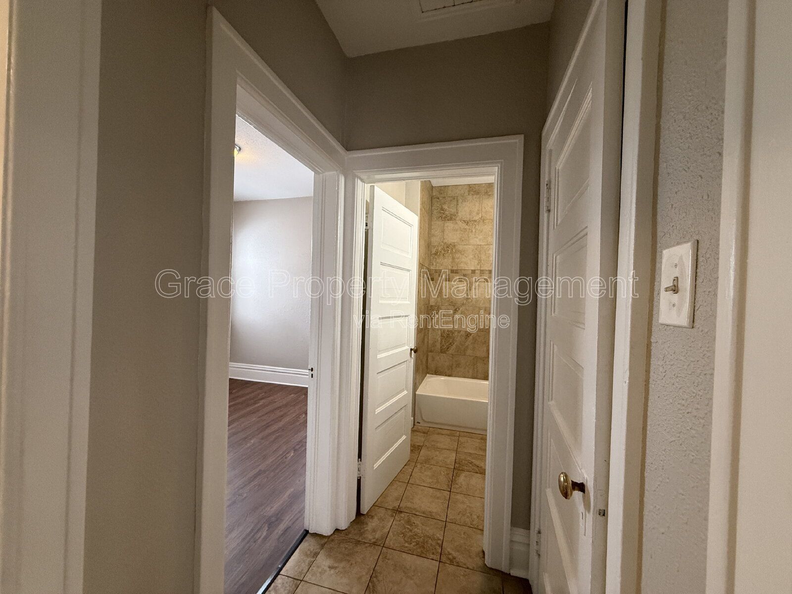 Gallery Image 18