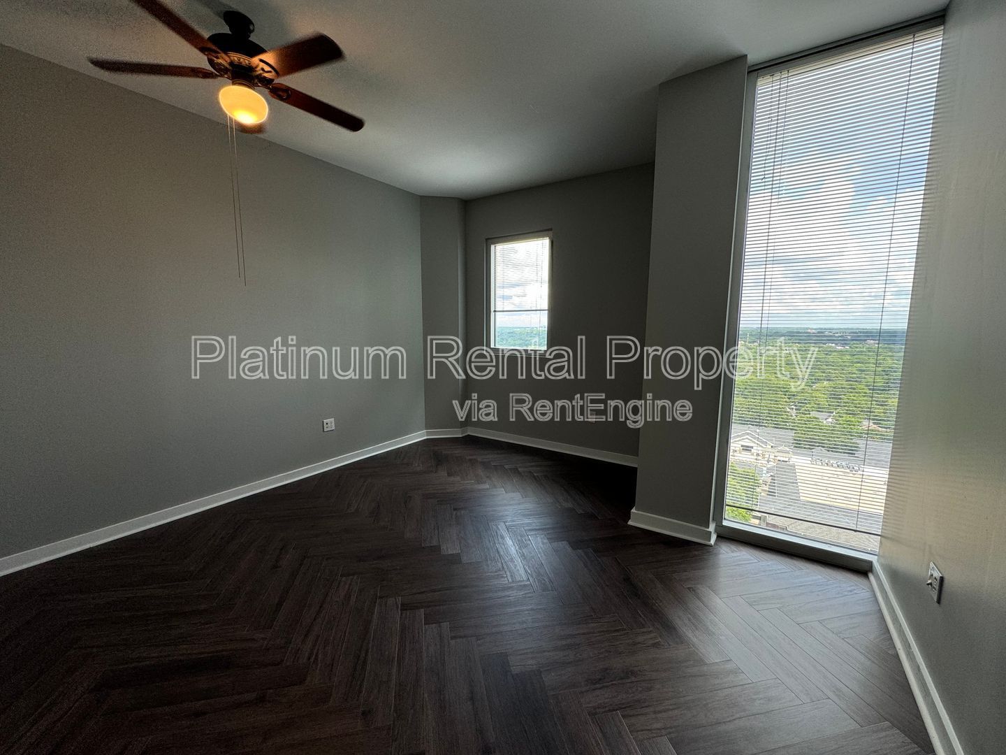 Gallery Image 17