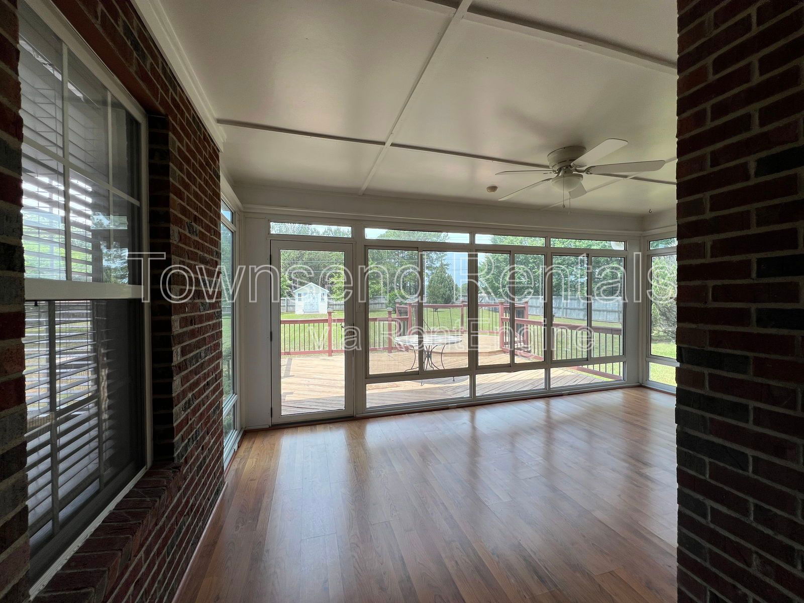 Gallery Image 19