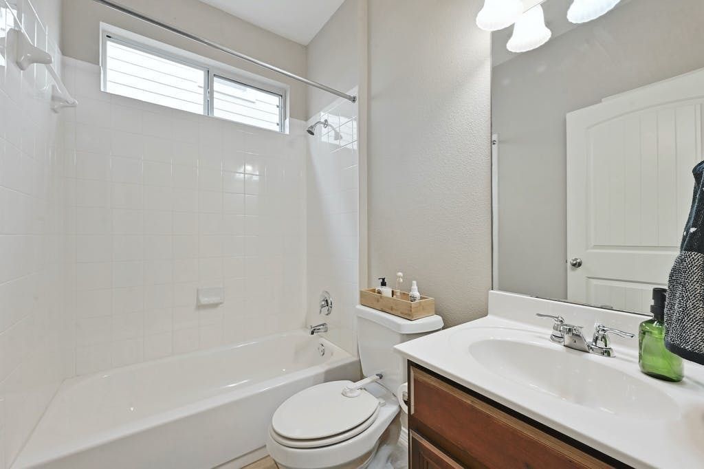 Gallery Image 15
