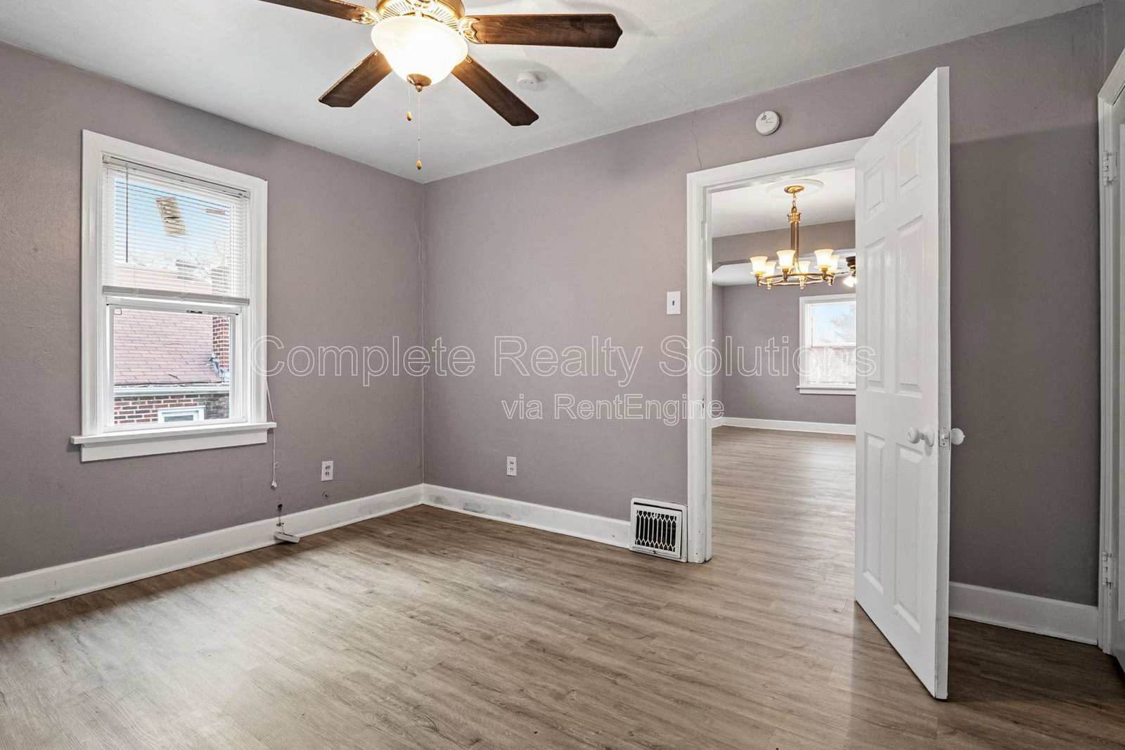 Gallery Image 16