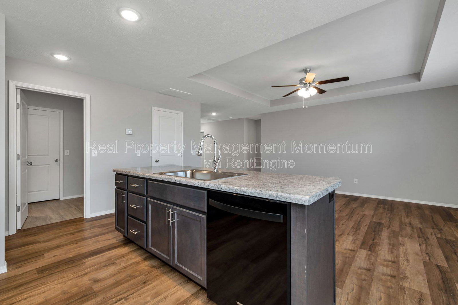 Gallery Image 16