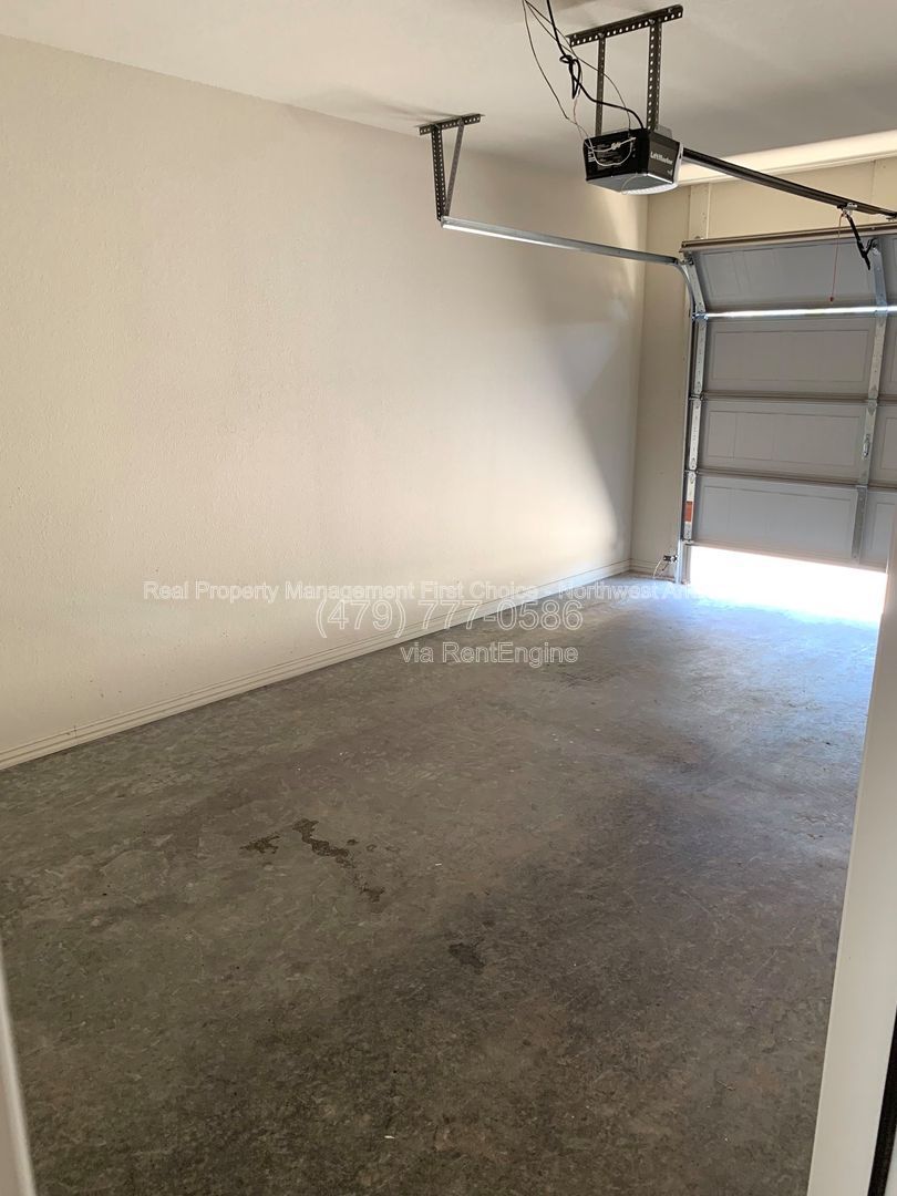 Gallery Image 13