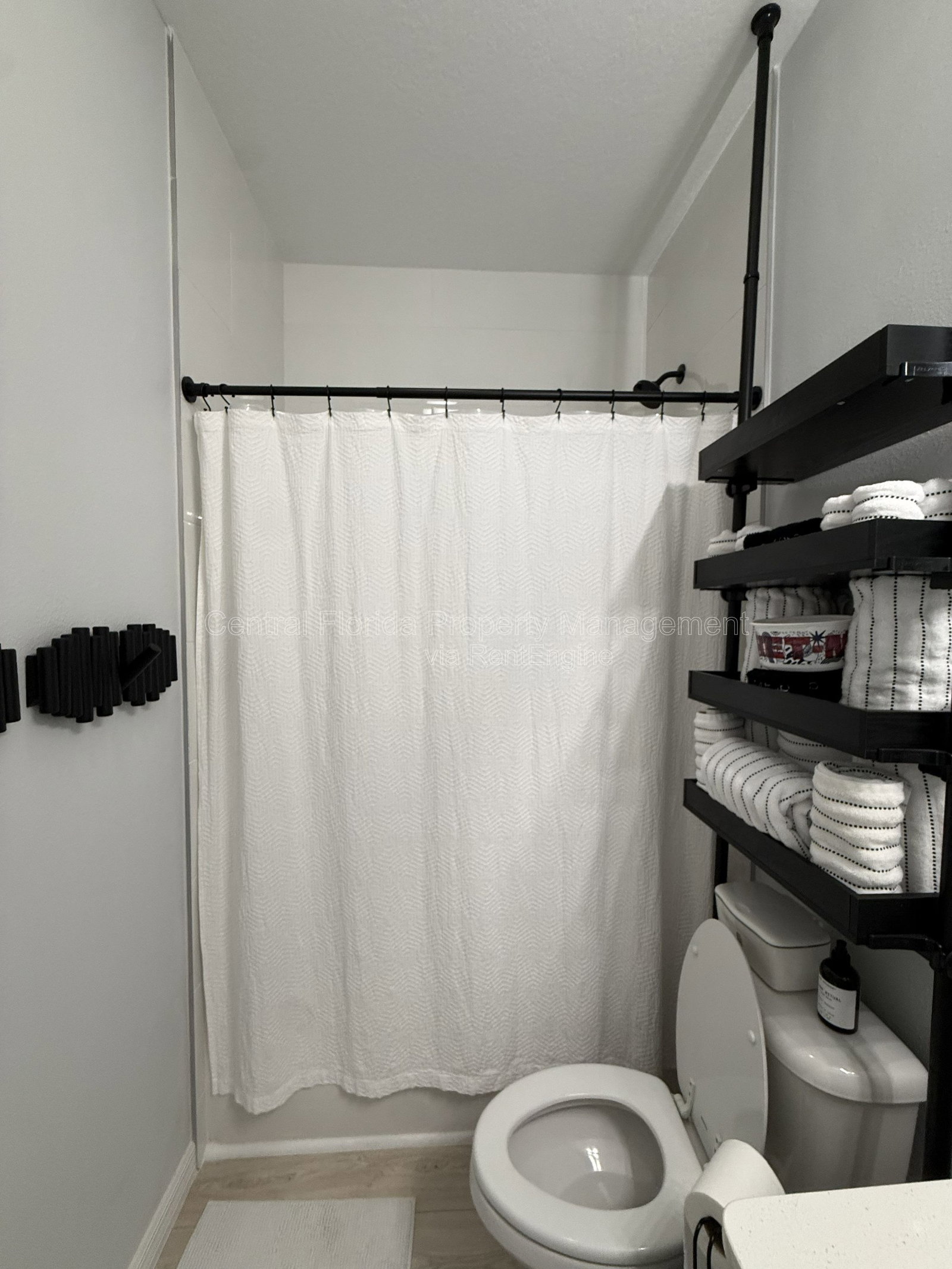 Gallery Image 16