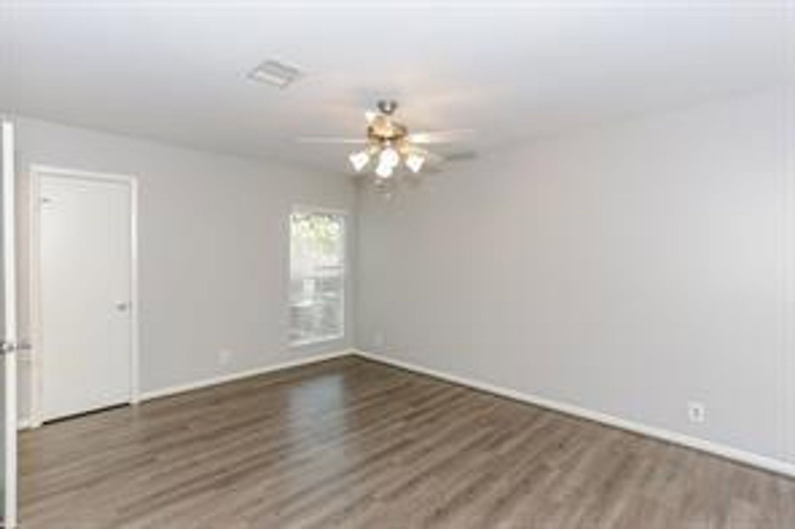 Gallery Image 25