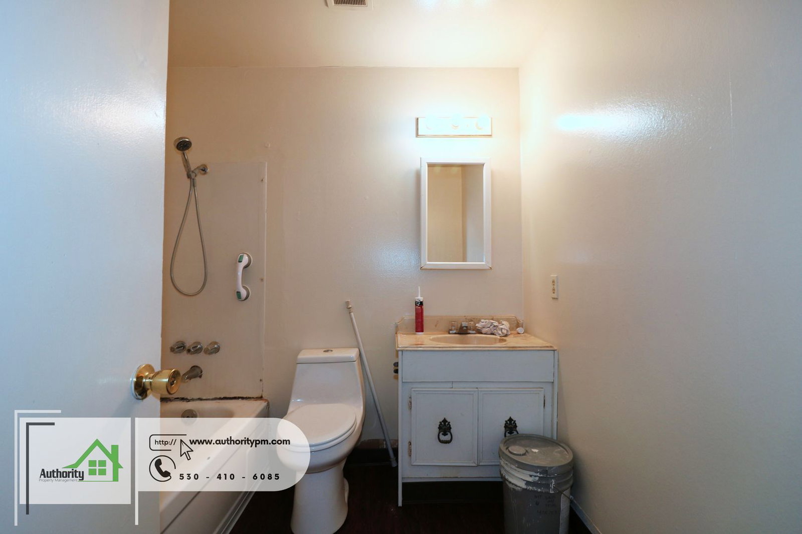 Gallery Image 14