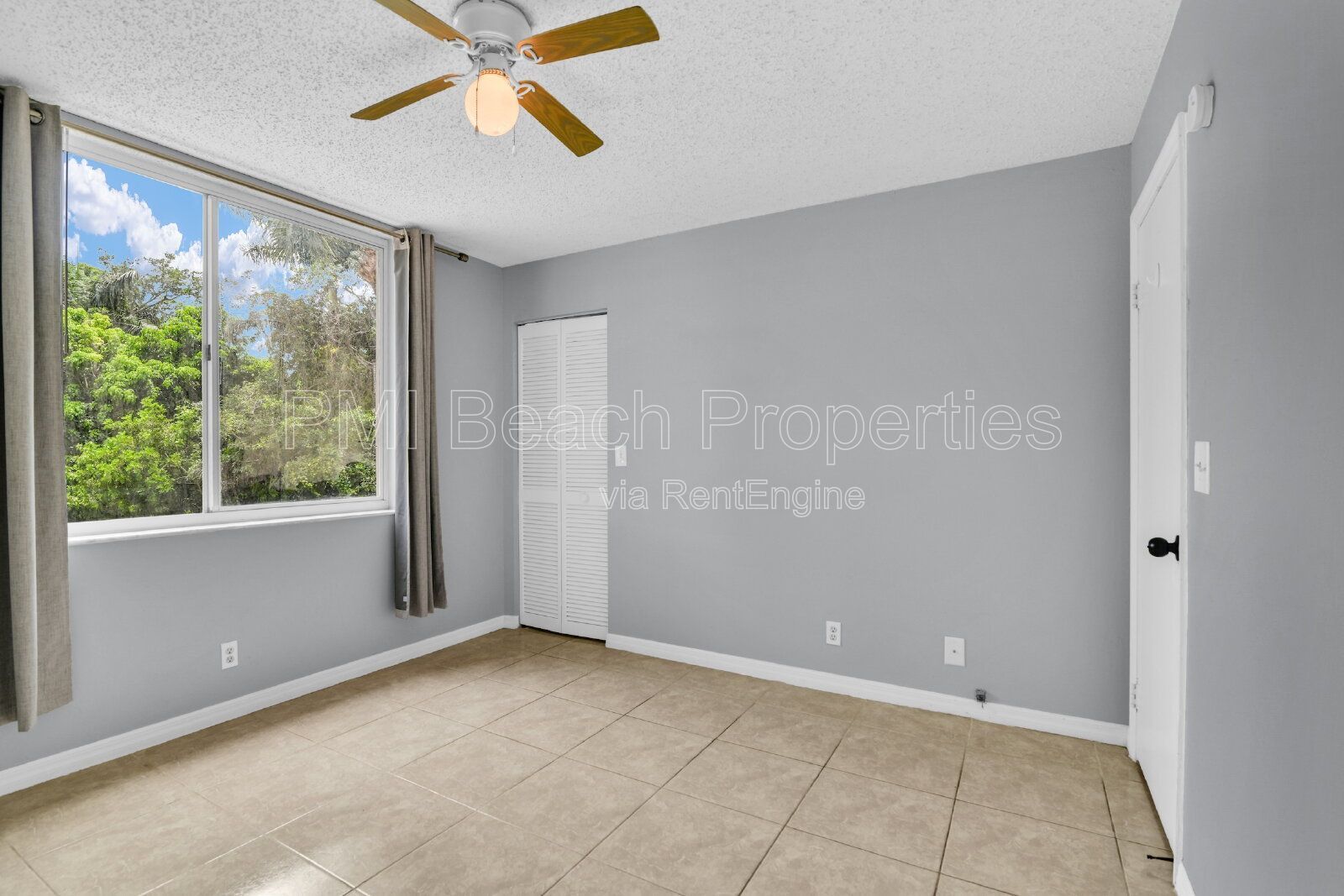 Gallery Image 19