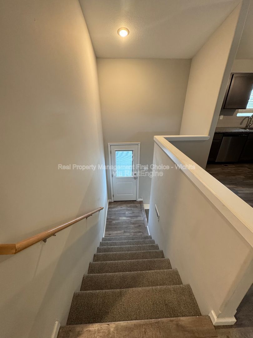 Gallery Image 20