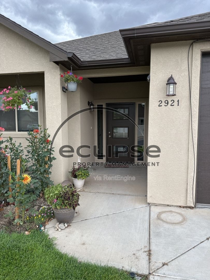 Gallery Image 46