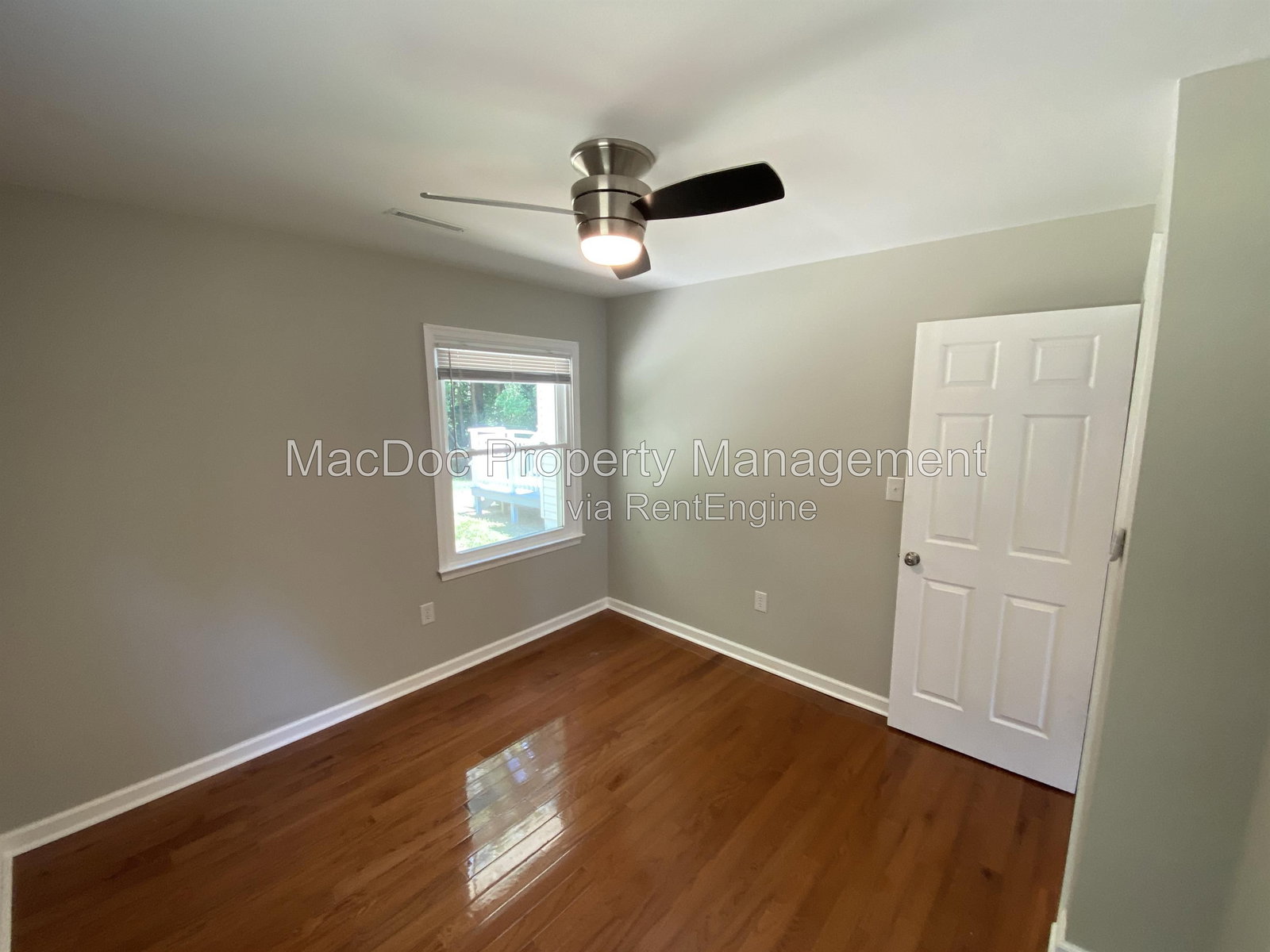 Gallery Image 21