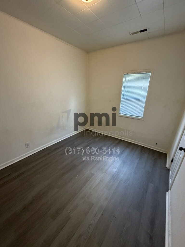 Gallery Image 20