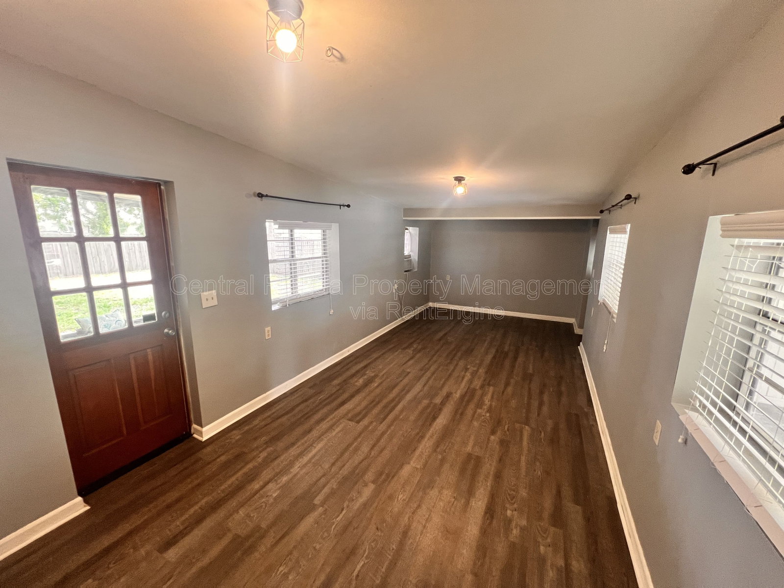 Gallery Image 14