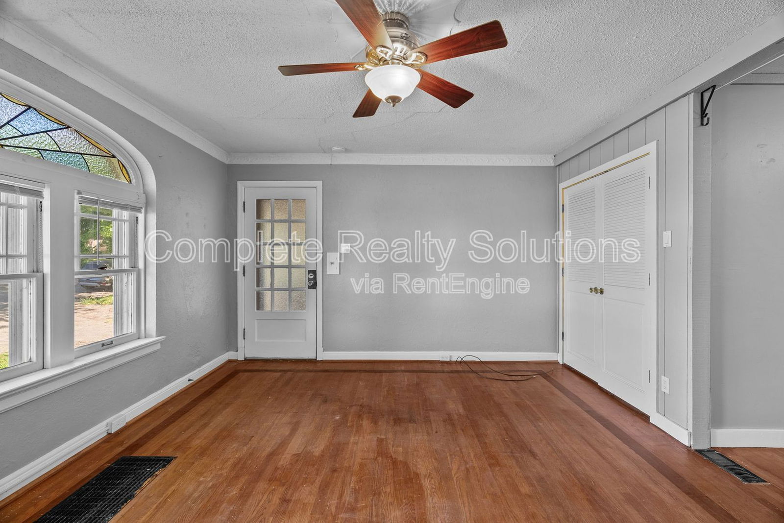 Gallery Image 17