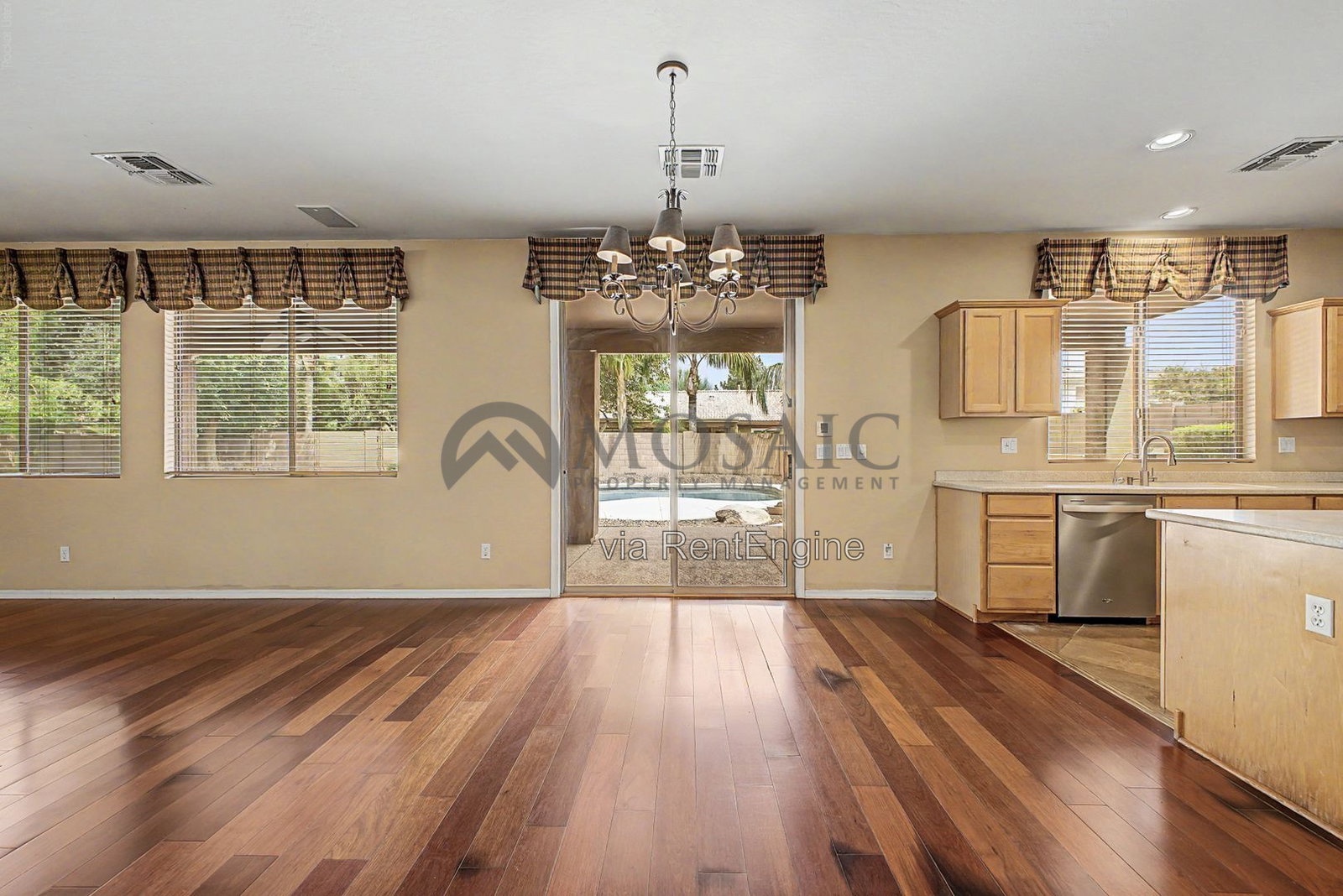 Gallery Image 16
