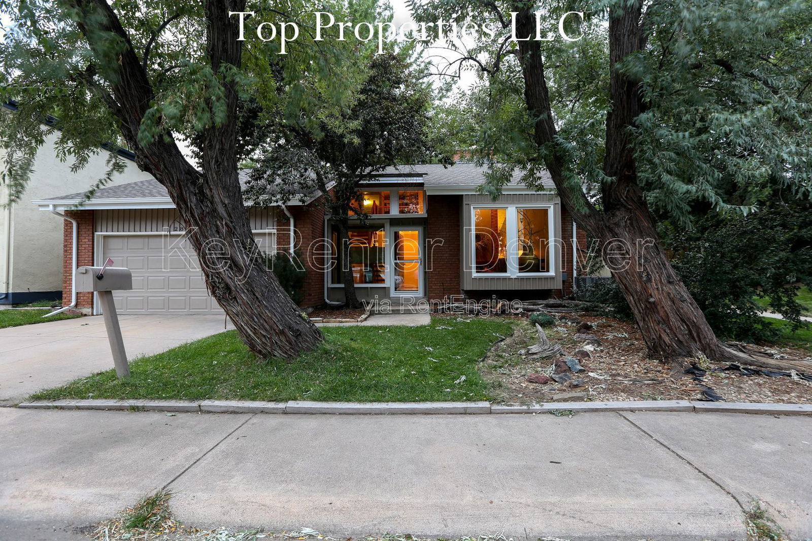 Gallery Image 0