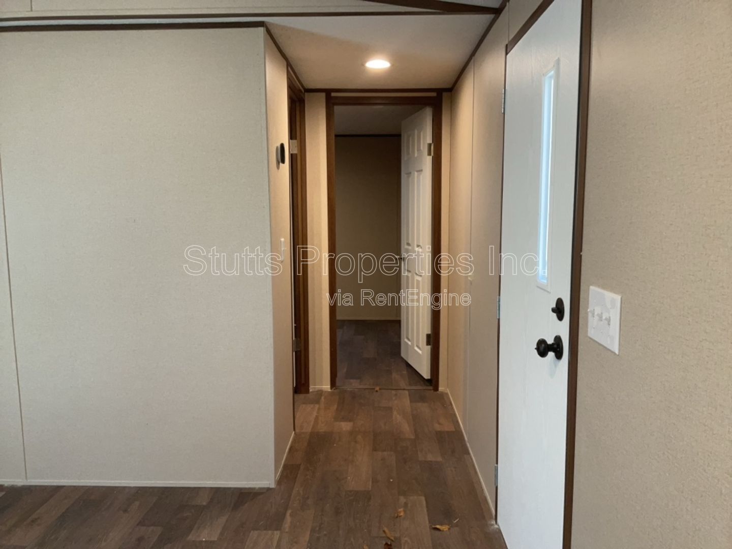 Gallery Image 0