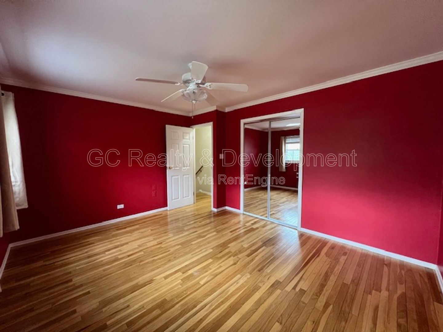 Gallery Image 15