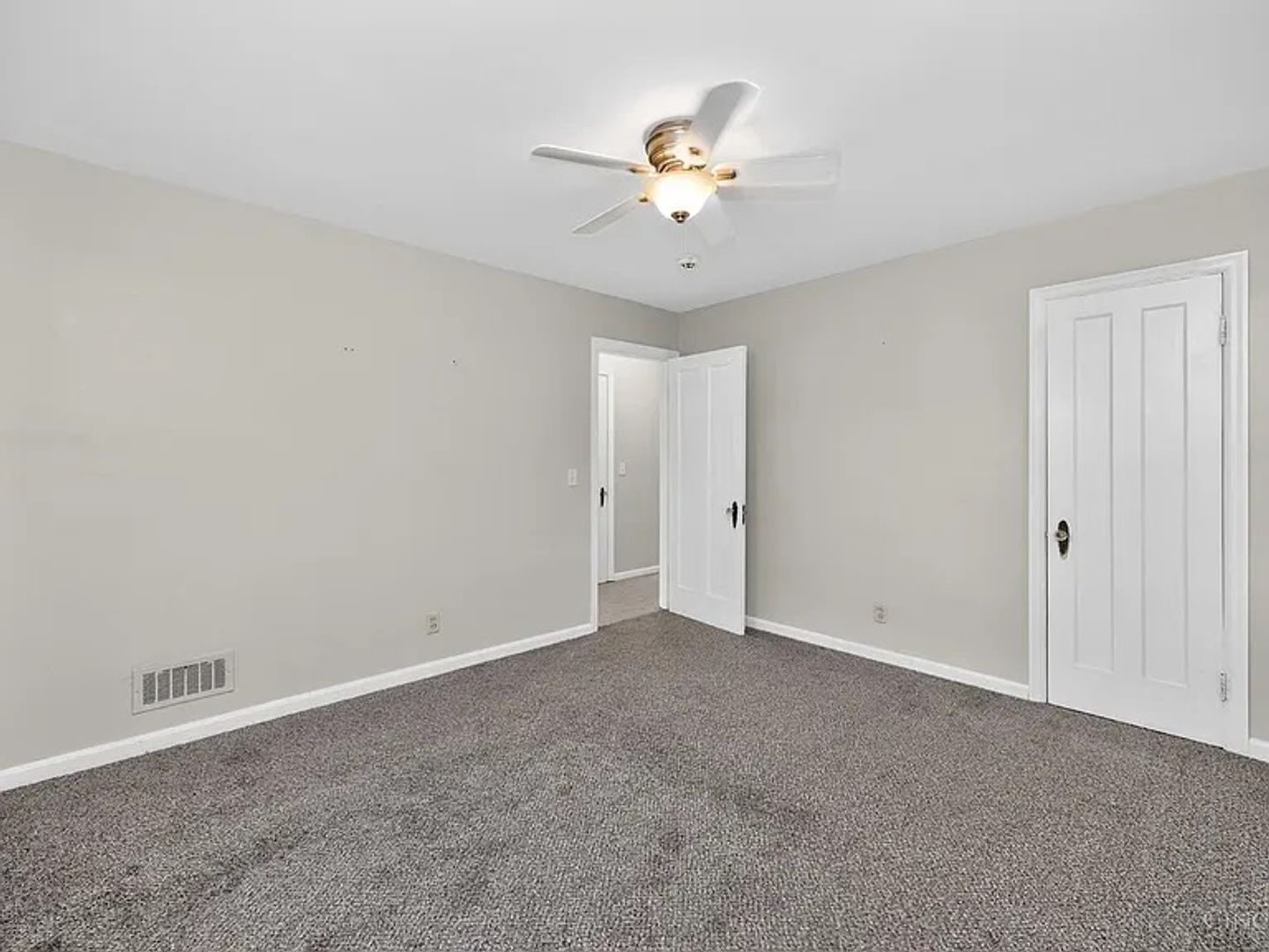 Gallery Image 20