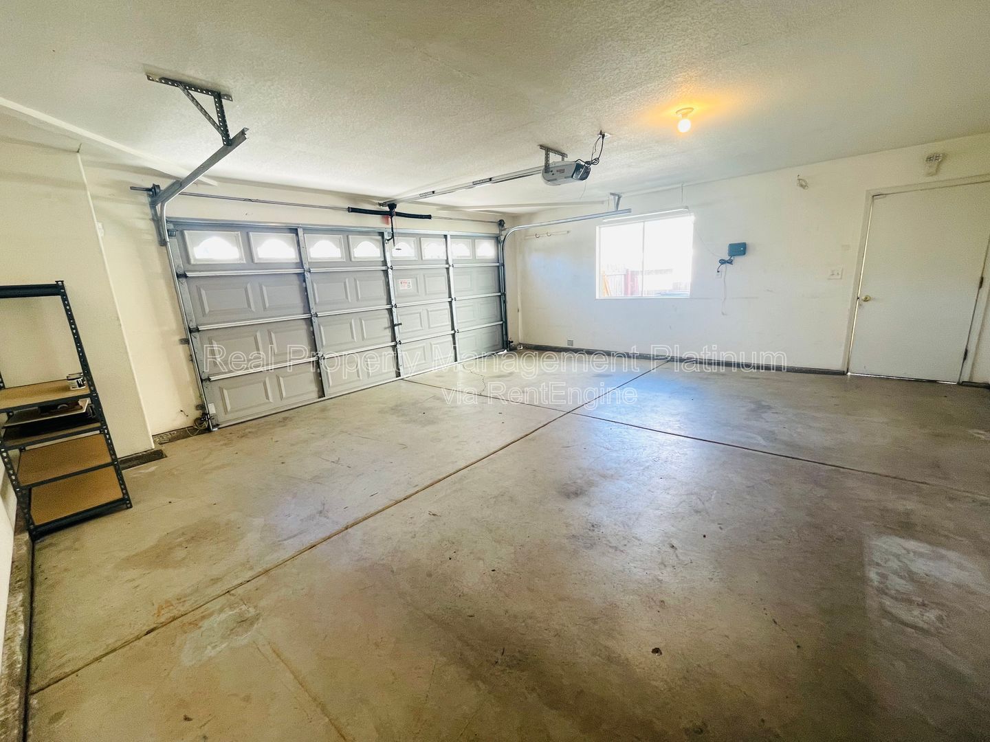 Gallery Image 18