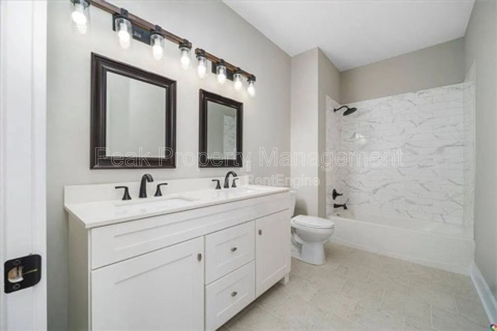 Gallery Image 19