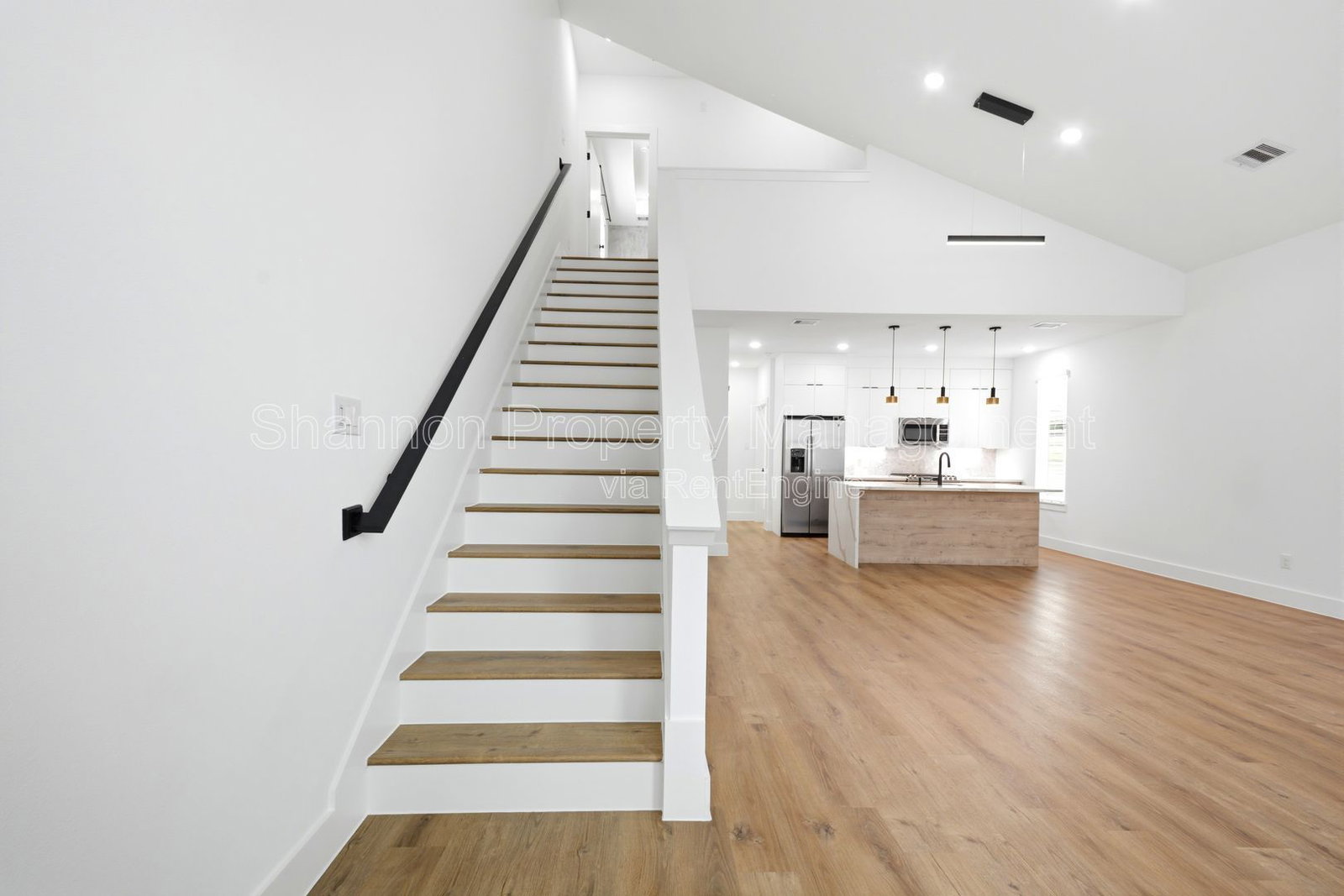Gallery Image 18