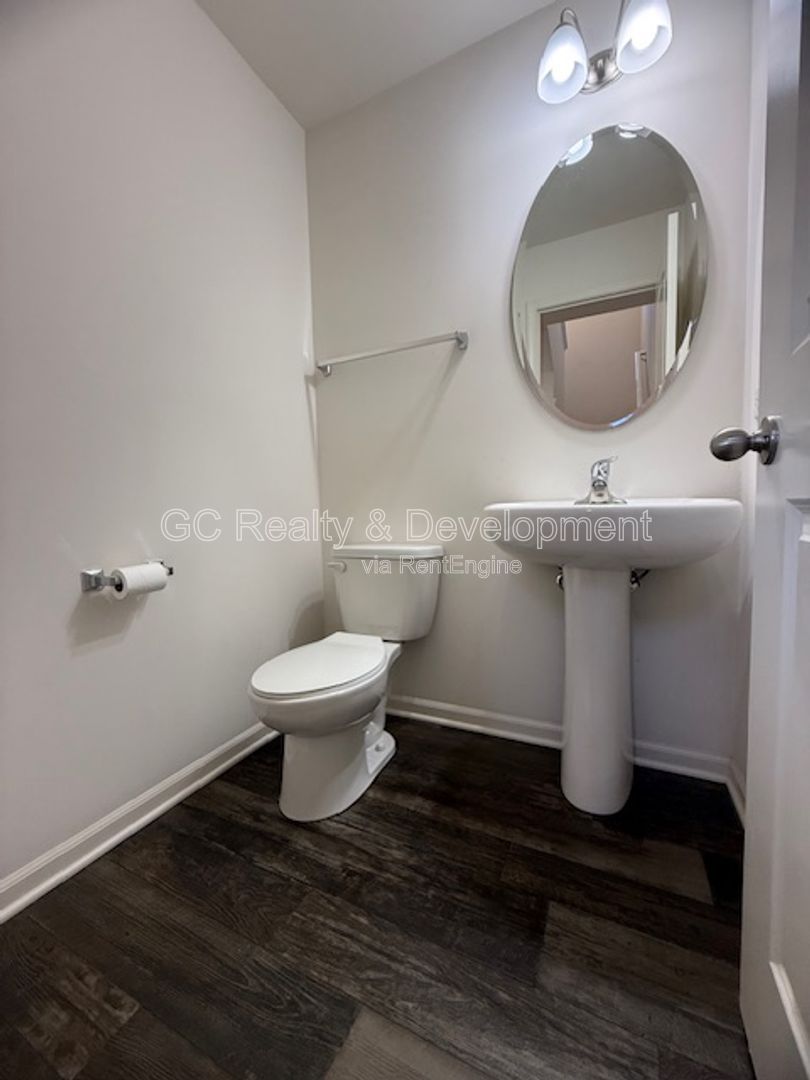 Gallery Image 11