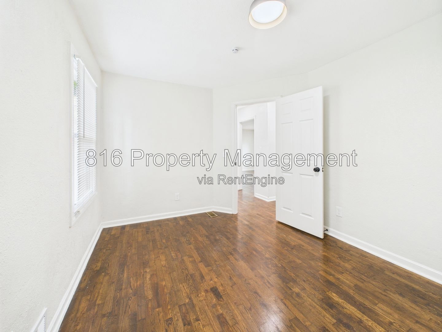 Gallery Image 19