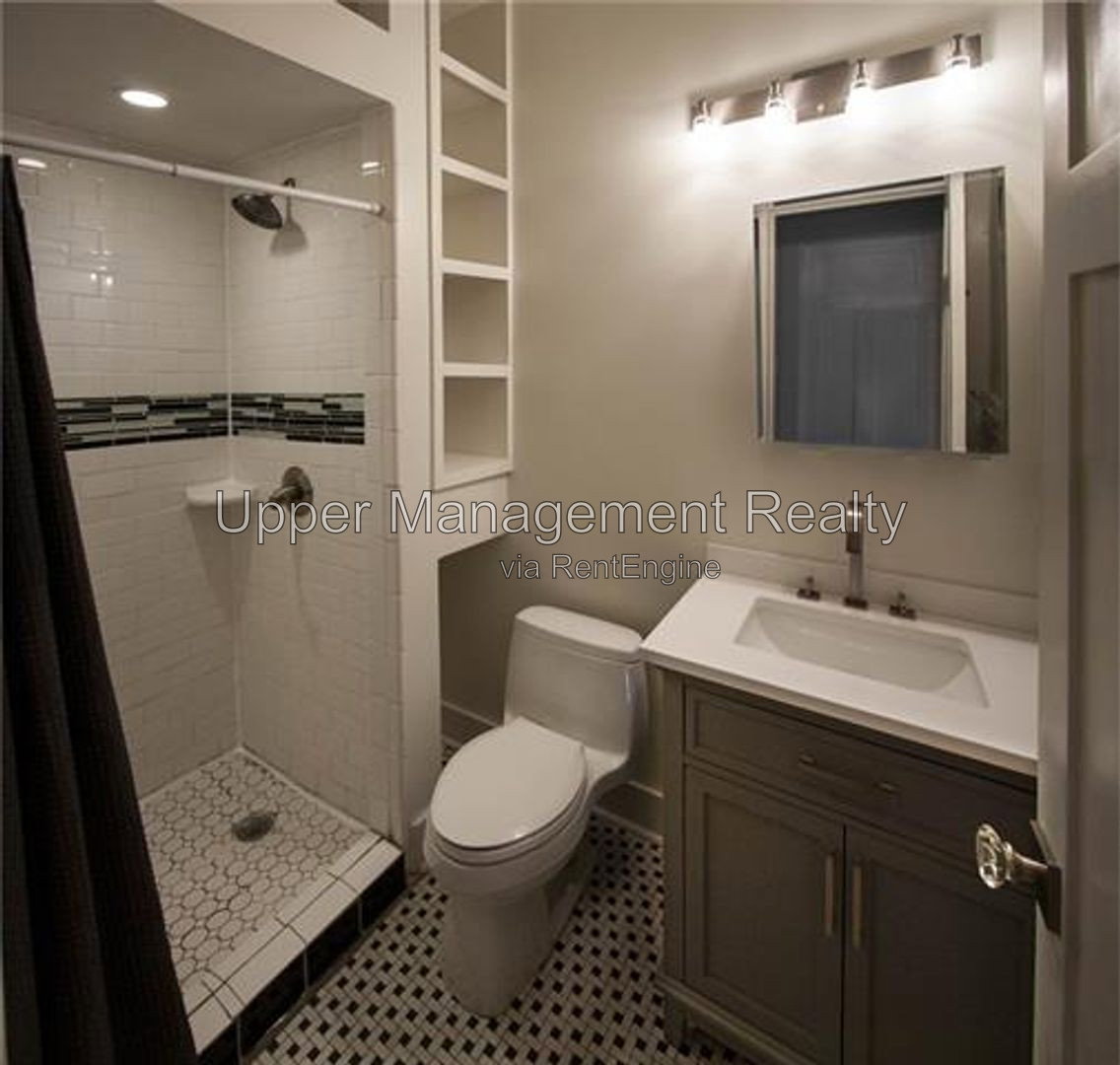 Gallery Image 16