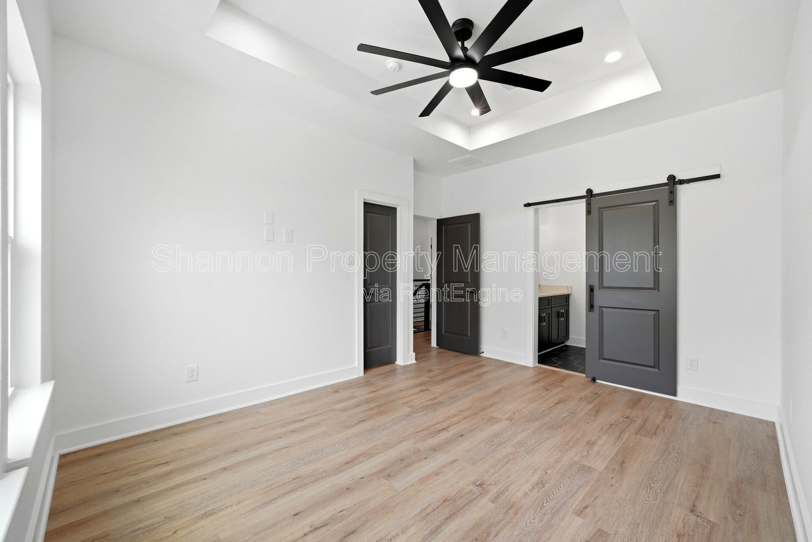 Gallery Image 20