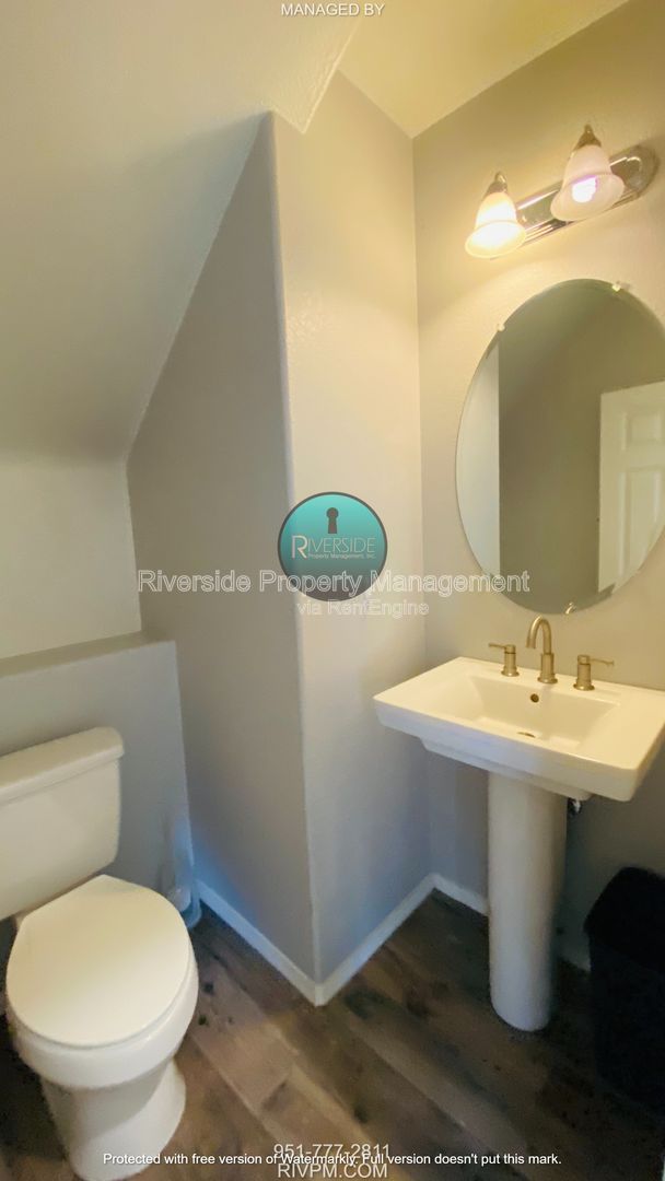 Gallery Image 17