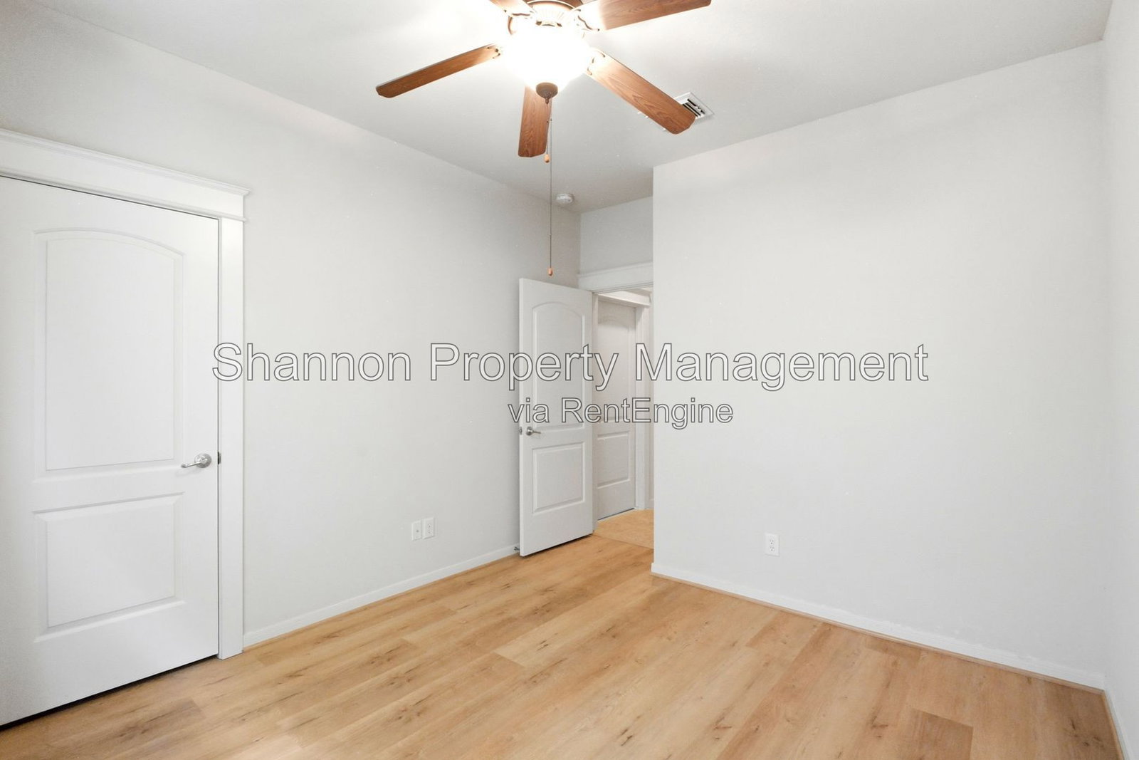 Gallery Image 21