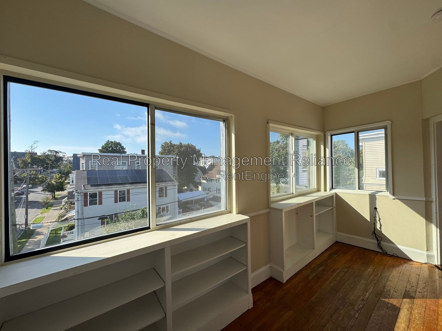 Gallery Image 13