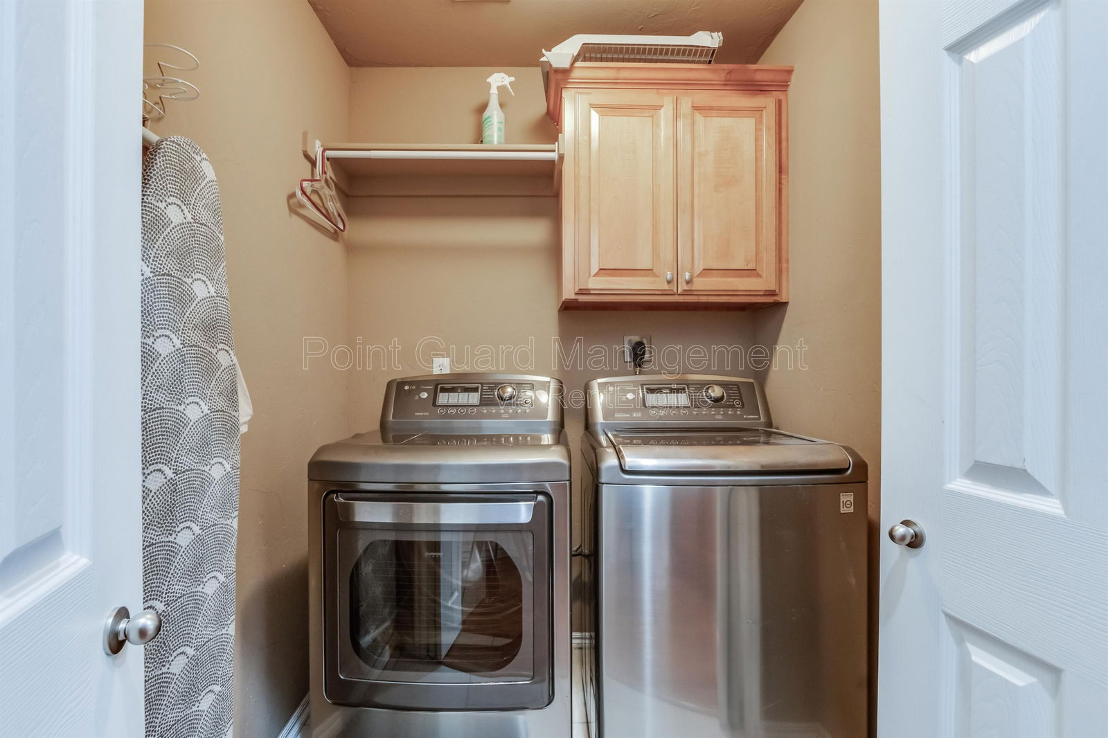 Gallery Image 13