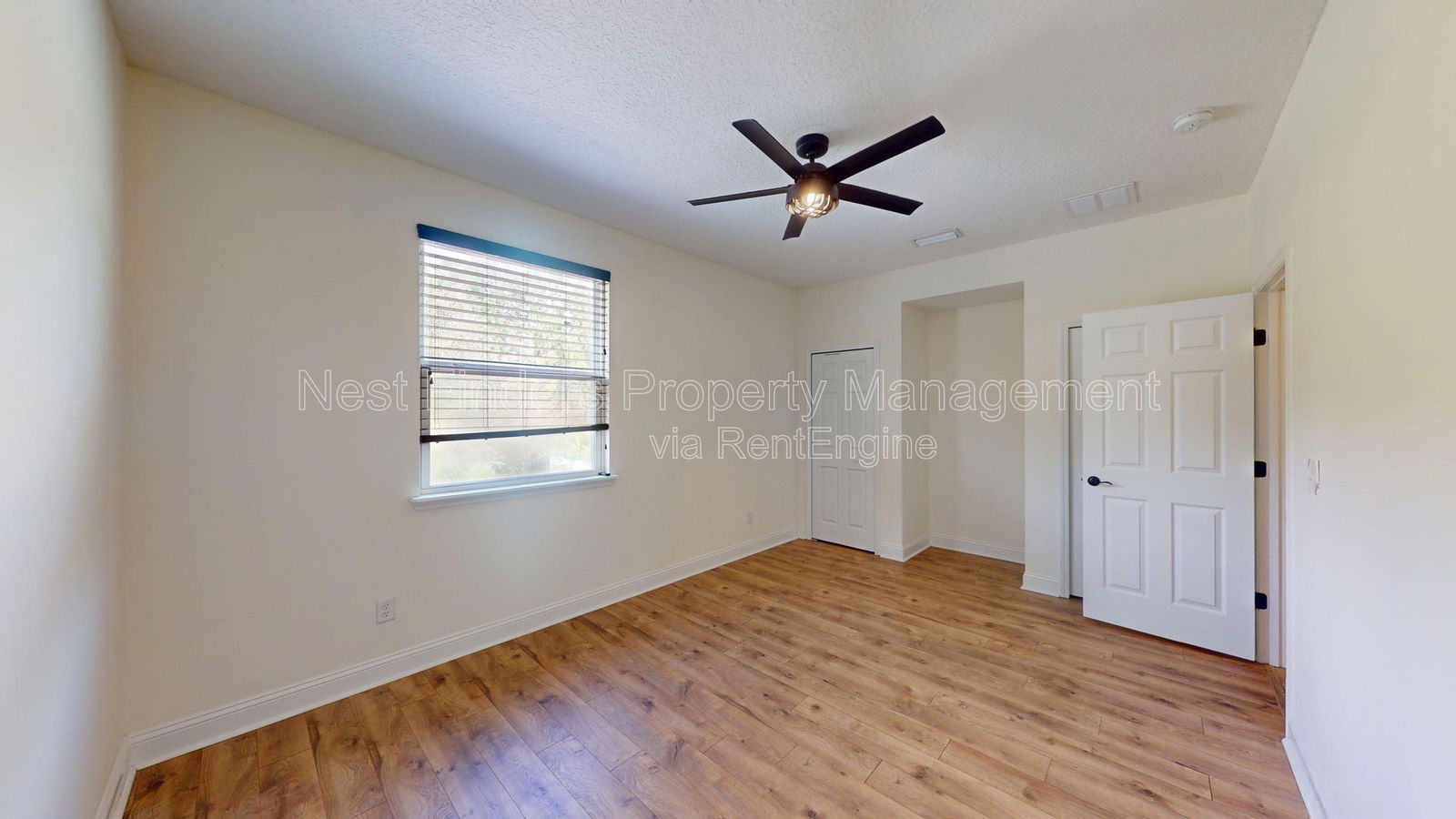 Gallery Image 30