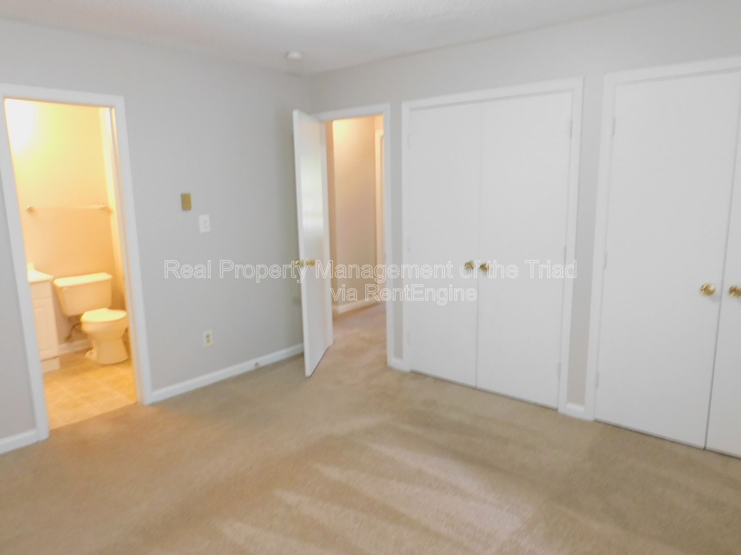 Gallery Image 17