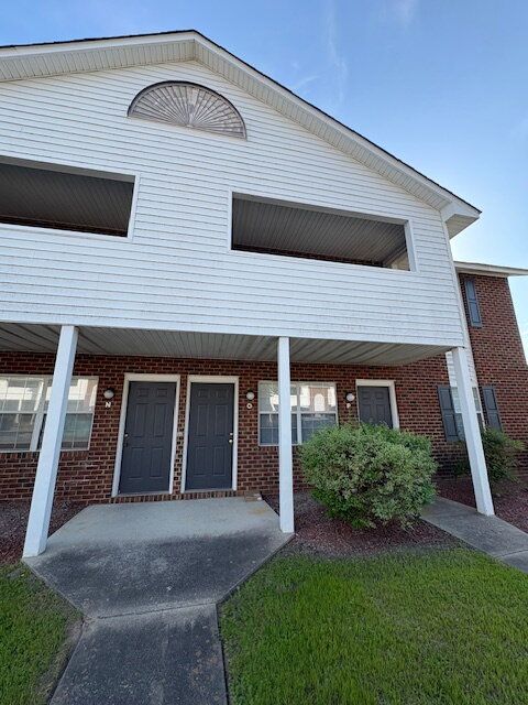 Gallery Image 0