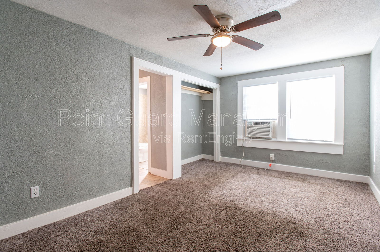 Gallery Image 0
