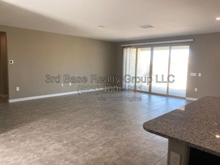 Gallery Image 16