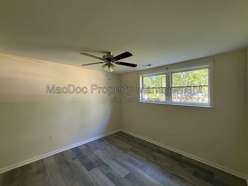 Gallery Image 32