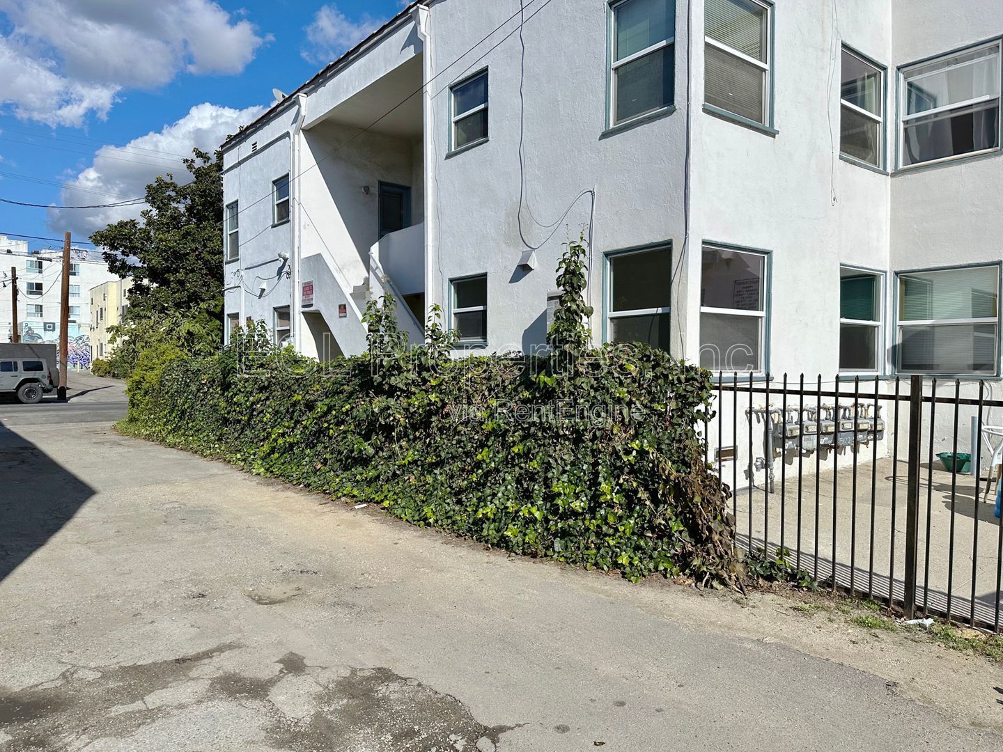 Gallery Image 14