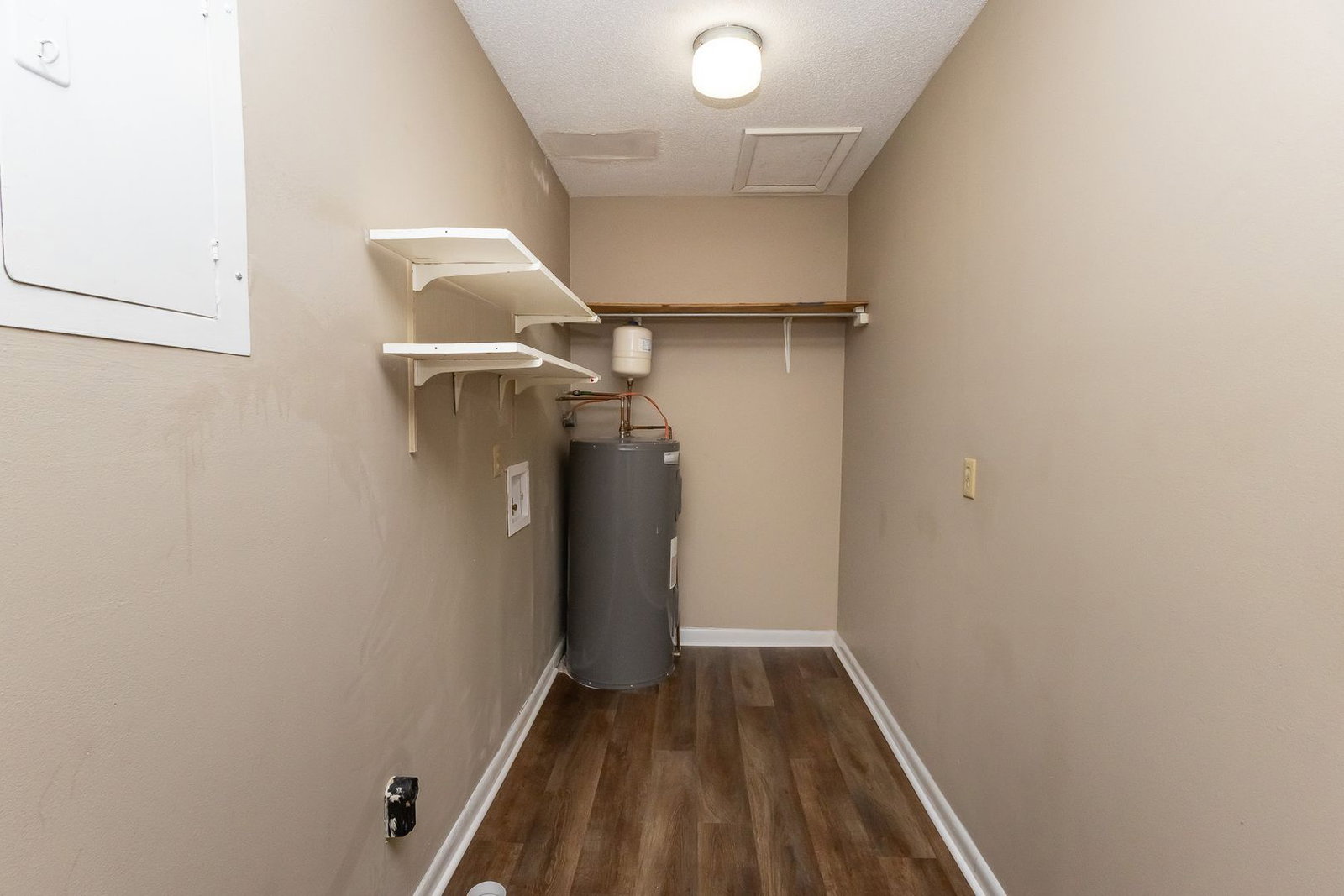 Gallery Image 13