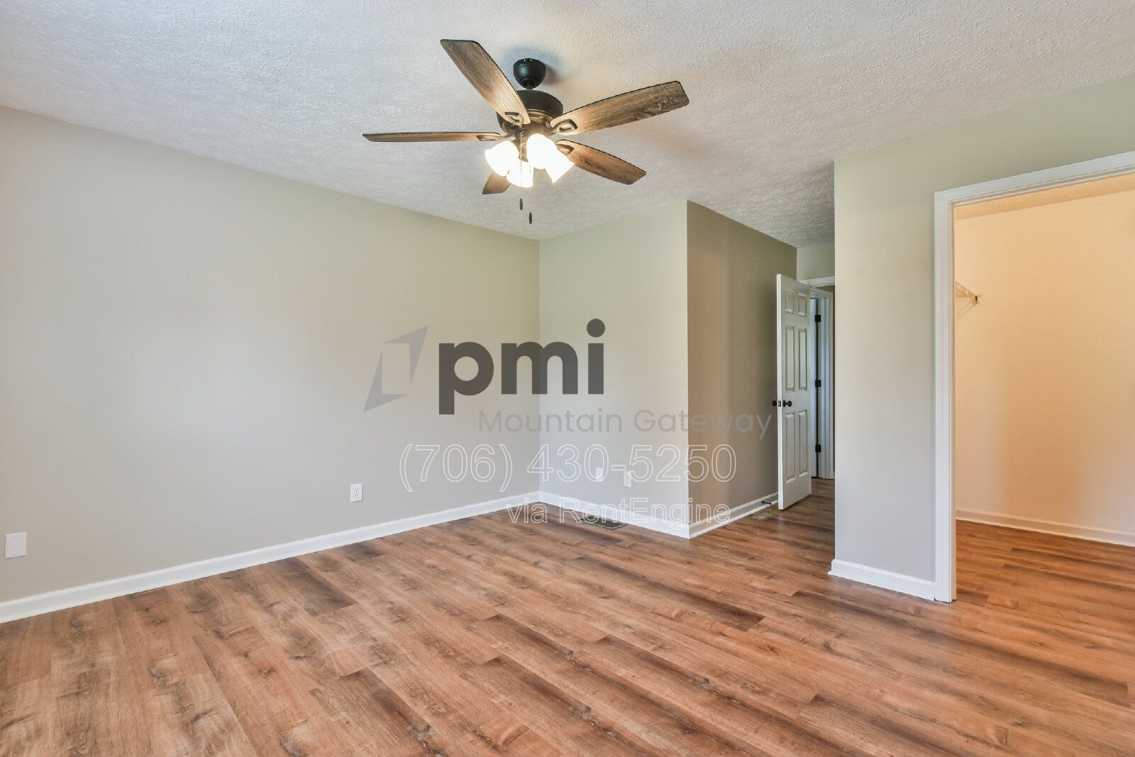 Gallery Image 20