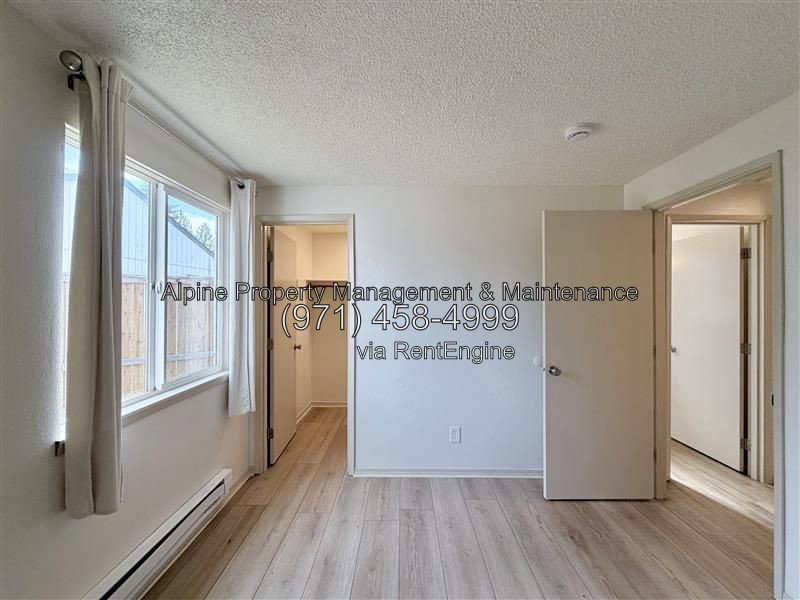Gallery Image 19