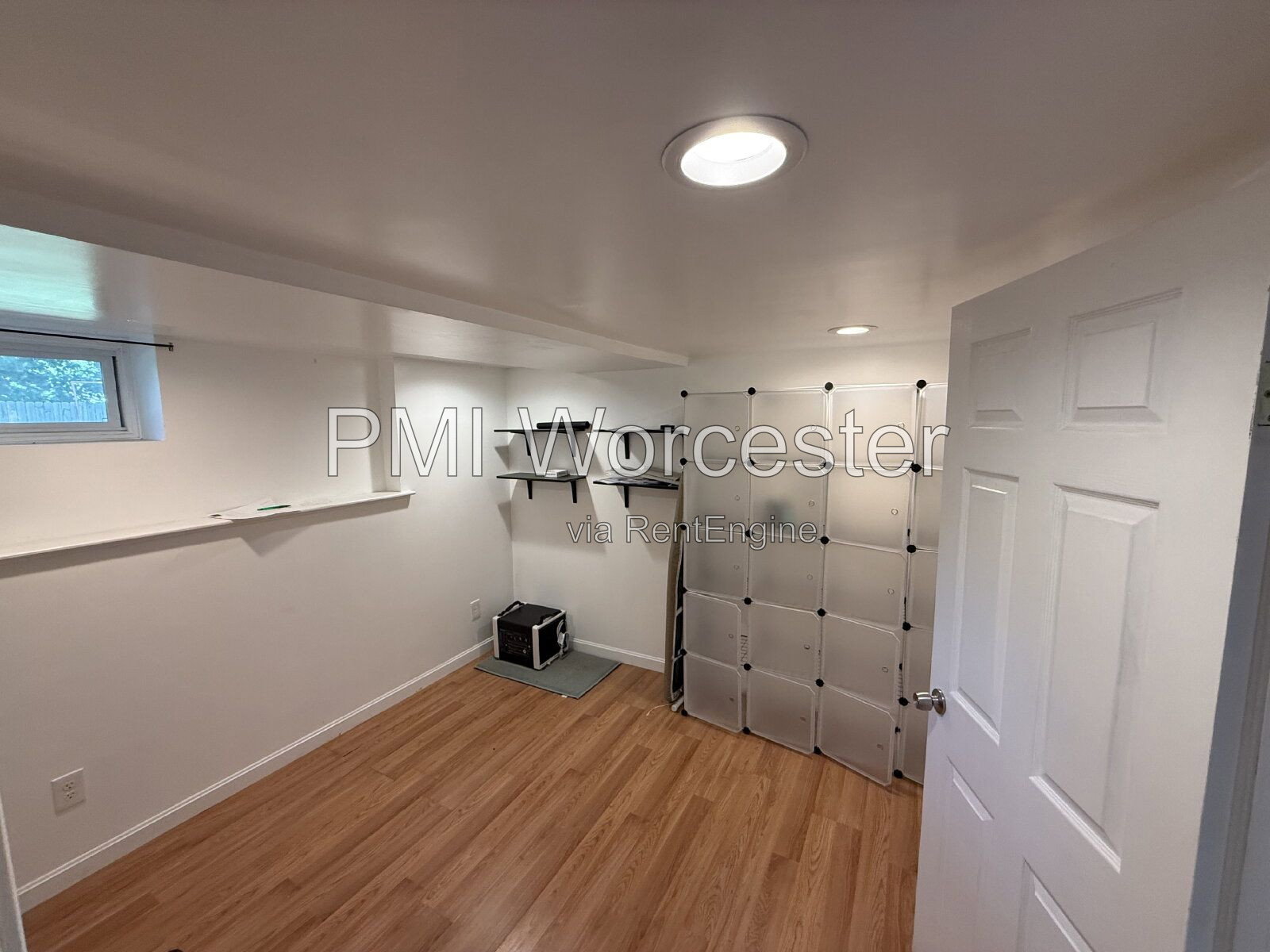 Gallery Image 16