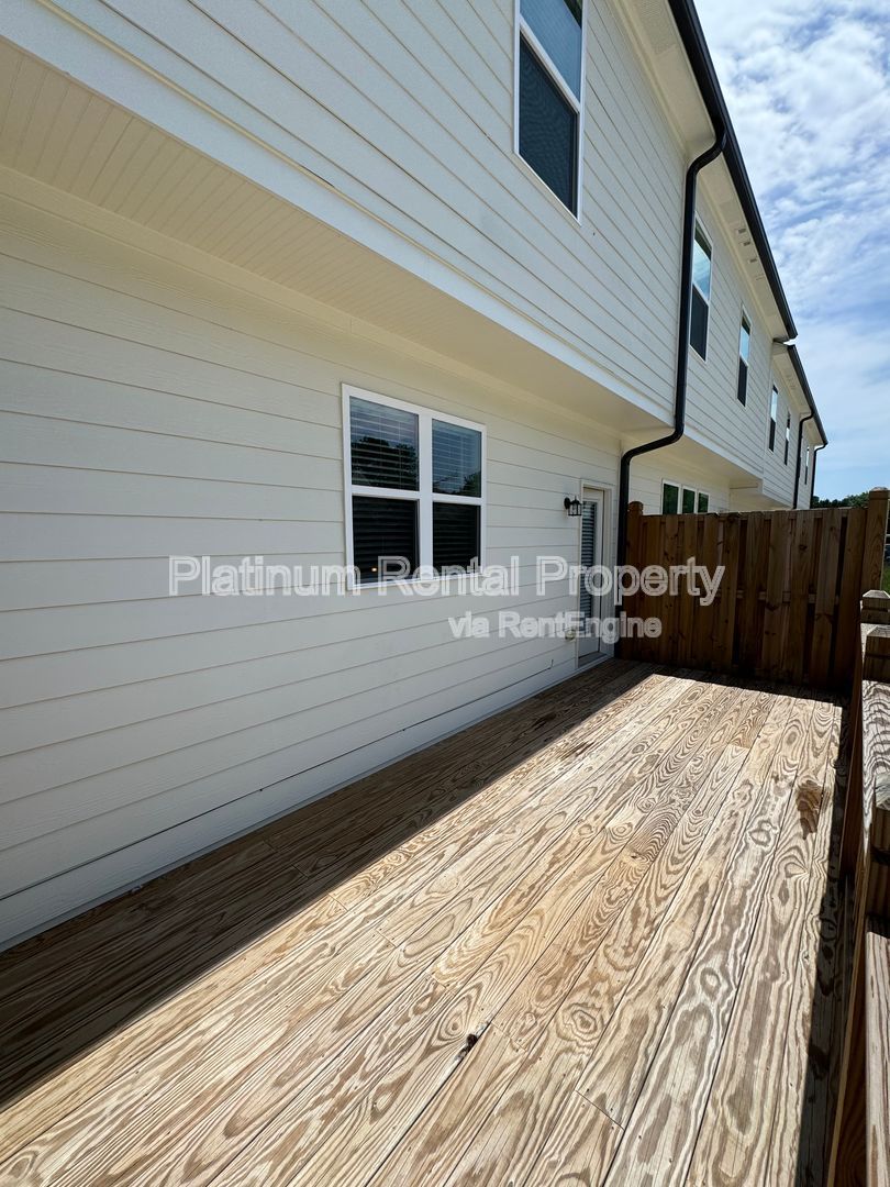 Gallery Image 19