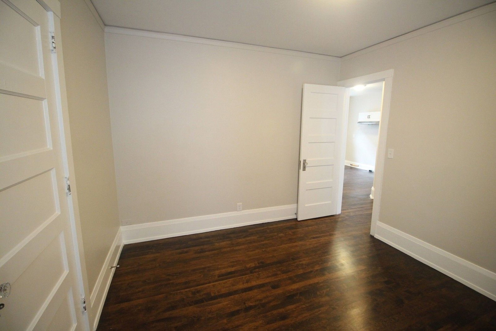 Gallery Image 19