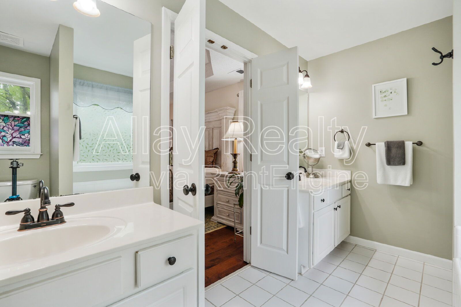Gallery Image 20
